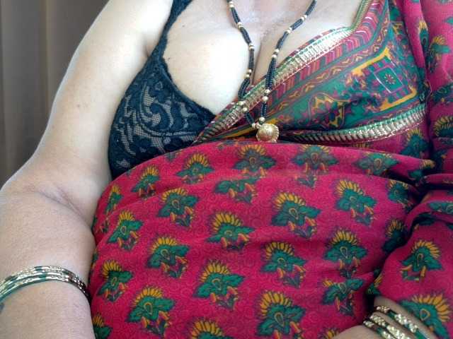 TABOOBREAKERS — live female cam