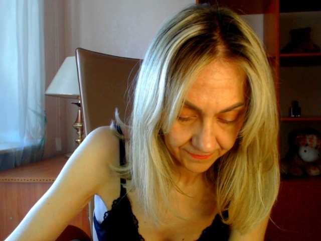Tanya6547 live cam on BongaCams