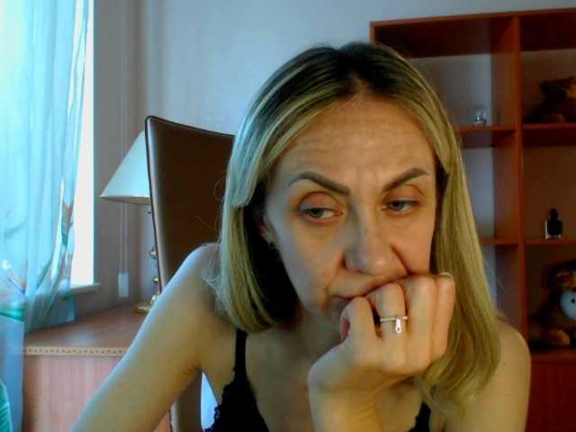 Tanya6547 live cam
