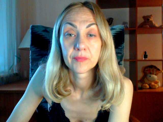 Tanya6547 live cam on BongaCams