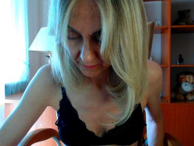 Tanya6547 live webcam show