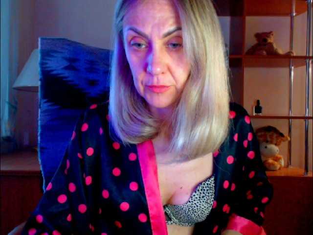 Tanya6547 live cam preview