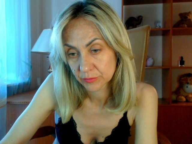 Tanya6547 live cam on BongaCams