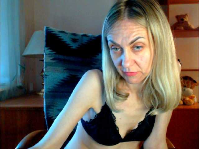 Tanya6547 live cam preview