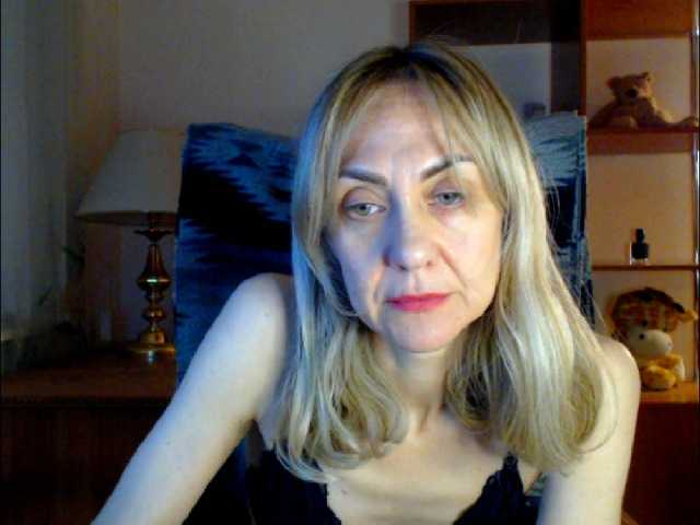 Tanya6547 live cam preview