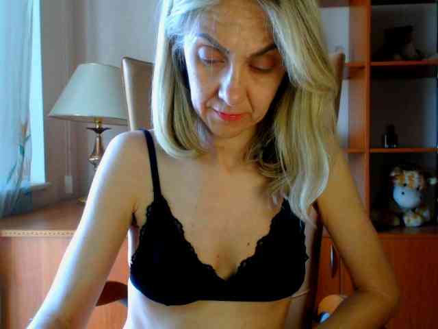 Tanya6547