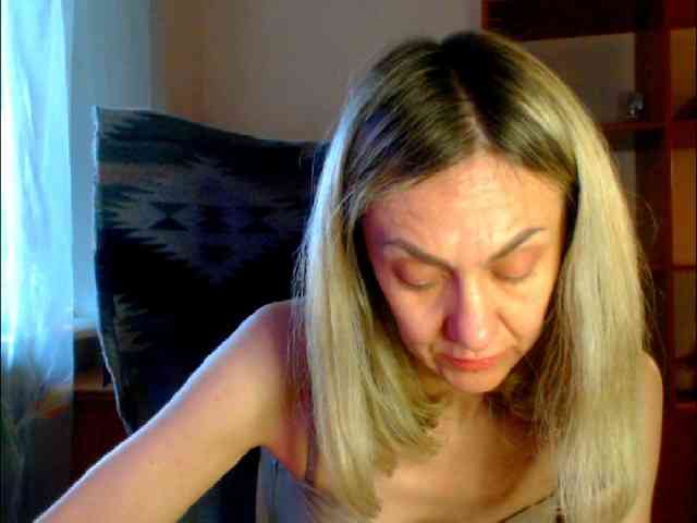 Tanya6547 webcam