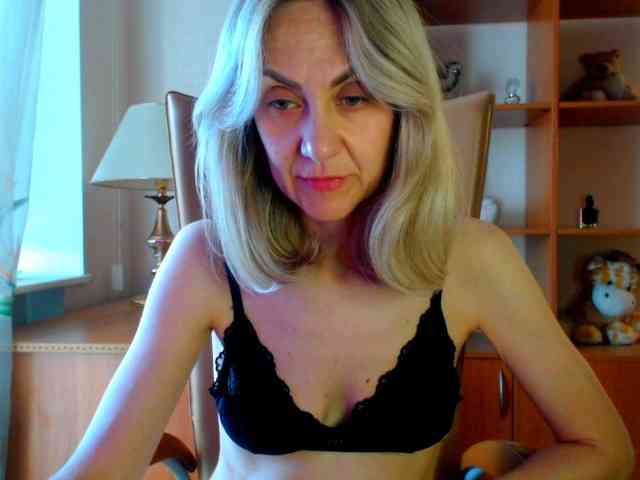 Tanya6547 webcam