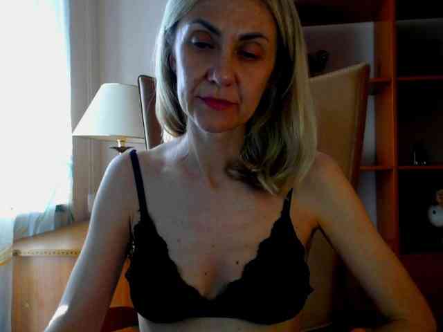 Tanya6547 webcam