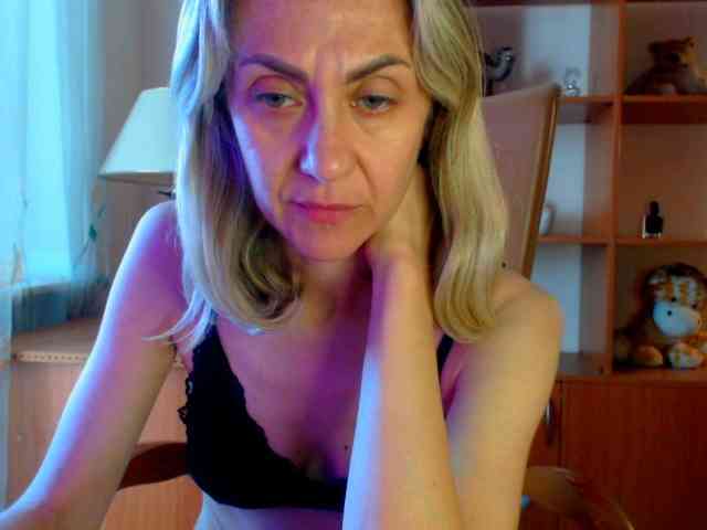 Tanya6547 webcam