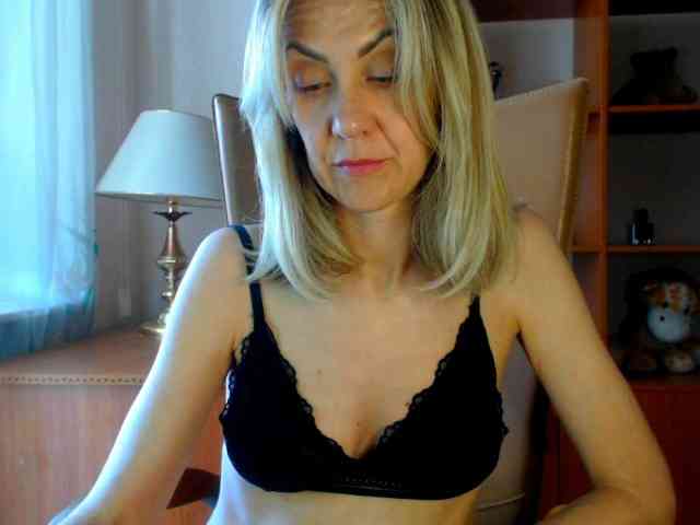 Tanya6547 webcam