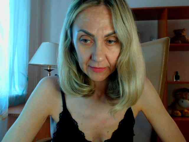 Tanya6547 webcam