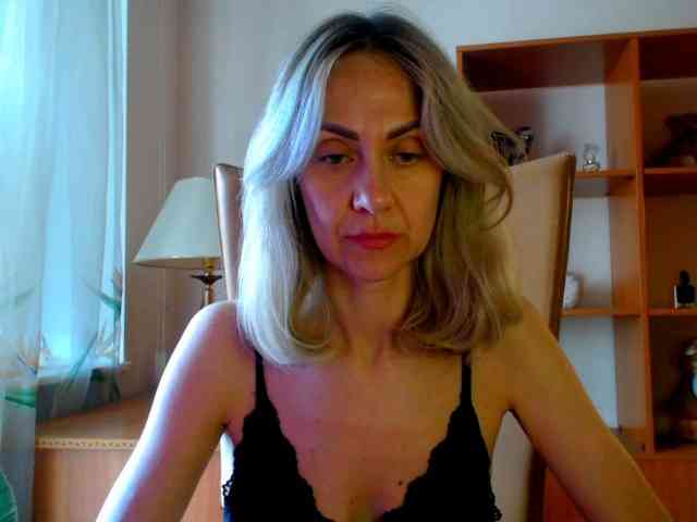 Tanya6547 webcam