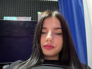 StrawberryGirl-