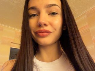 StrawberryGirl- Porn Show