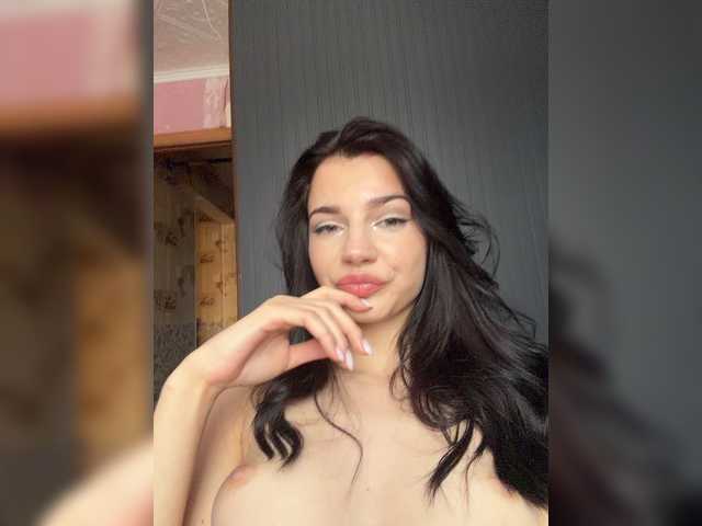 go to chat with StrawberryGirl-