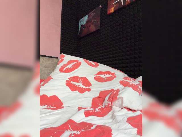 StrawberryGirl-