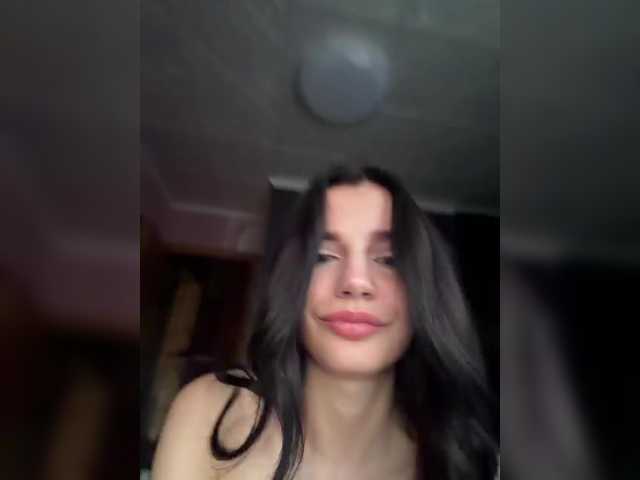 StrawberryGirl-