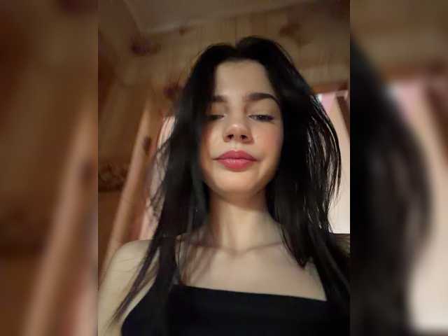 StrawberryGirl-