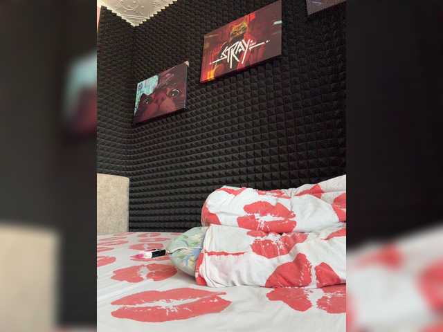 go to chat with StrawberryGirl-