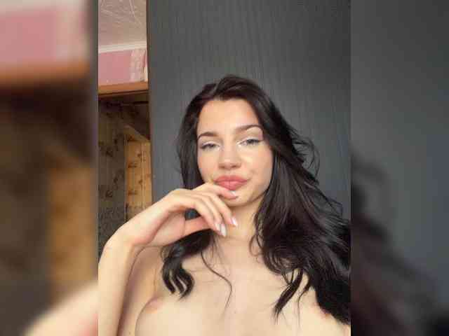 StrawberryGirl-