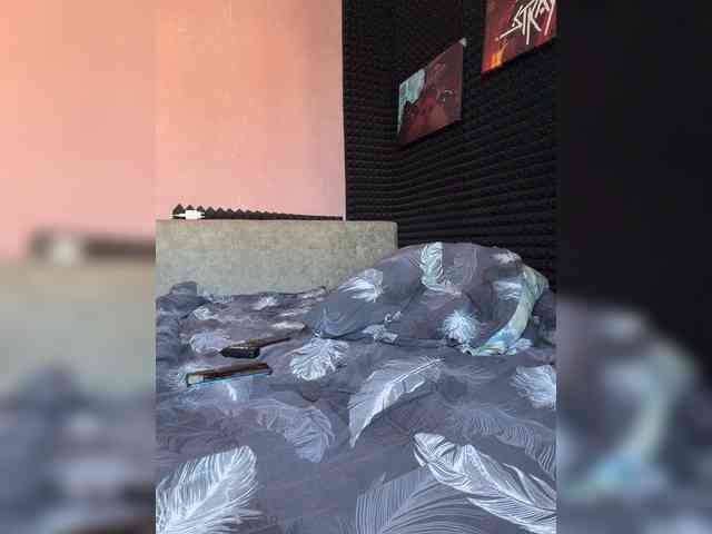 StrawberryGirl- webcam