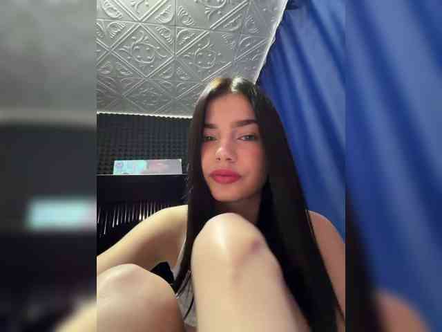 StrawberryGirl- webcam