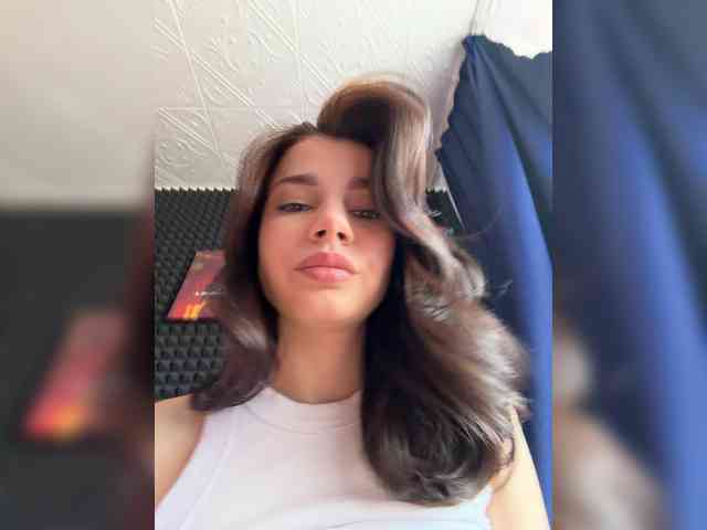 StrawberryGirl- webcam