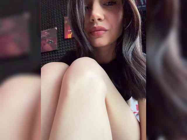 Модель: StrawberryGirl-