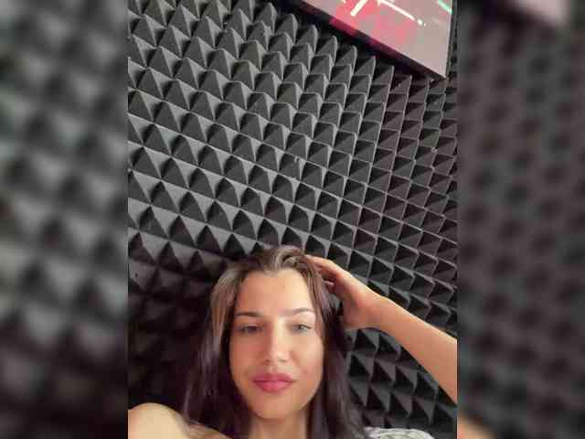StrawberryGirl- webcam