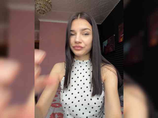 StrawberryGirl-