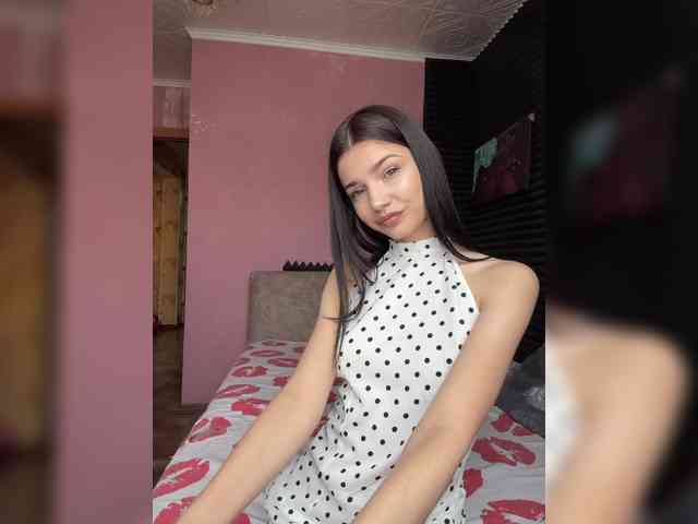 StrawberryGirl-