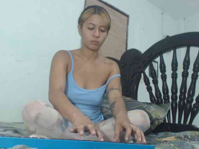 nathasha_15 webcam