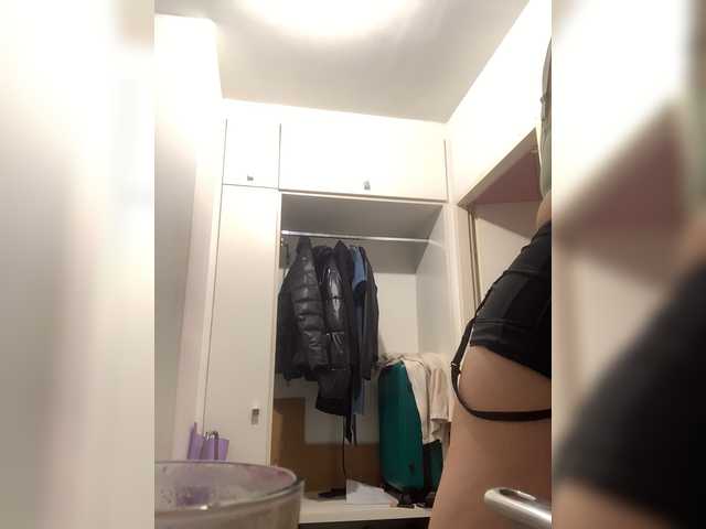 Marakuya16 live cam on BongaCams