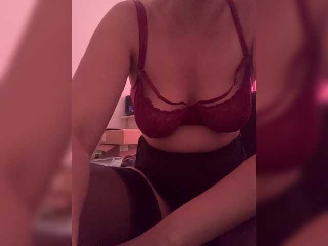 Marakuya16 live cam on BongaCams