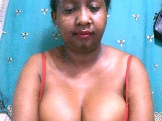 Sylivinaahh's Live Webcam