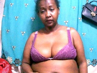 Sylivinaahh's Live Webcam