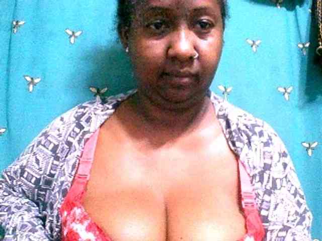 Sylivinaahh webcam