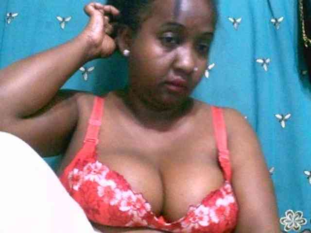 Sylivinaahh webcam