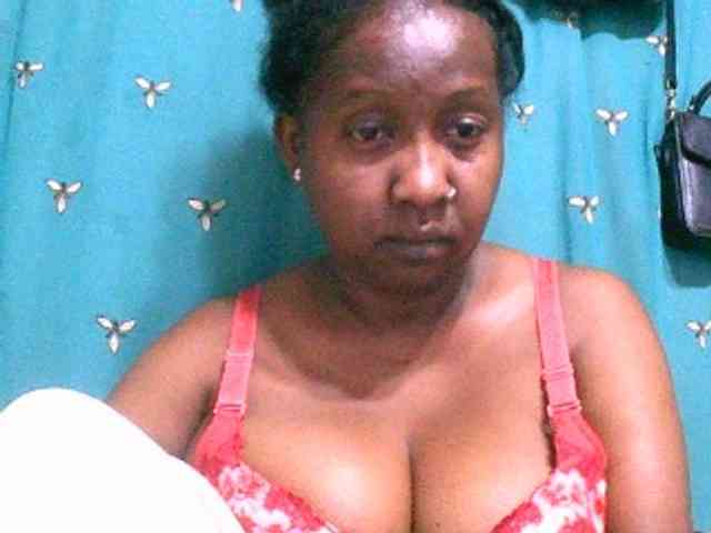 Sylivinaahh webcam