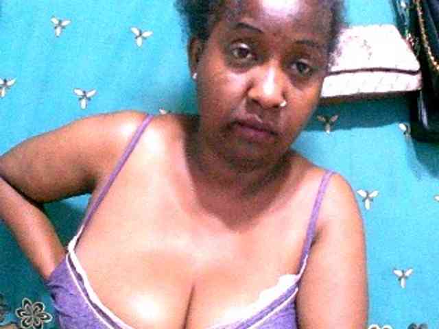Sylivinaahh webcam