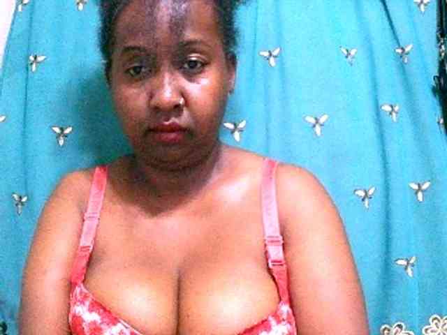 Sylivinaahh webcam