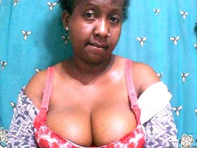 Sylivinaahh webcam