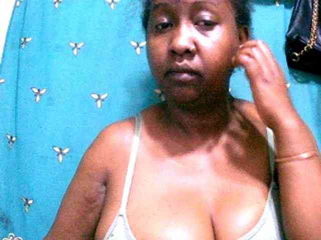 Sylivinaahh webcam