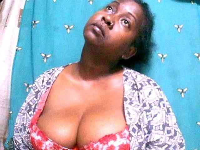 Sylivinaahh webcam