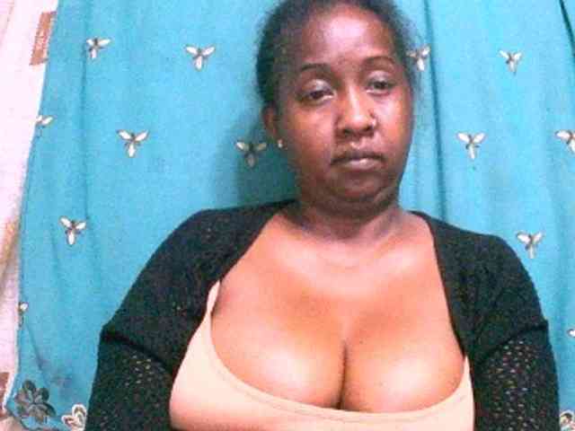 Sylivinaahh webcam