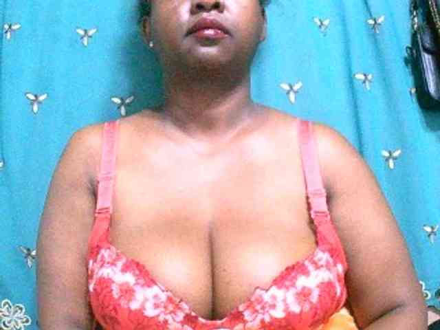 Sylivinaahh webcam