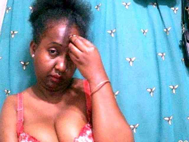 Sylivinaahh webcam