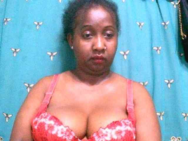 Sylivinaahh webcam