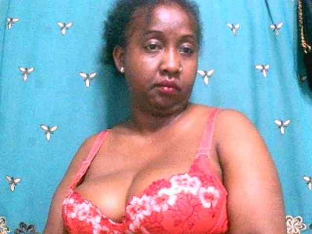 Sylivinaahh webcam